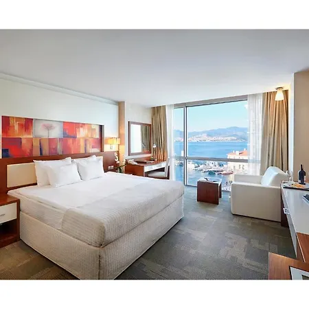 Hotel Kordon Pasaport 4*