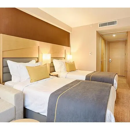 Kordon Pasaport İzmir