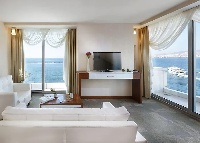 Hotel Kordon Pasaport İzmir