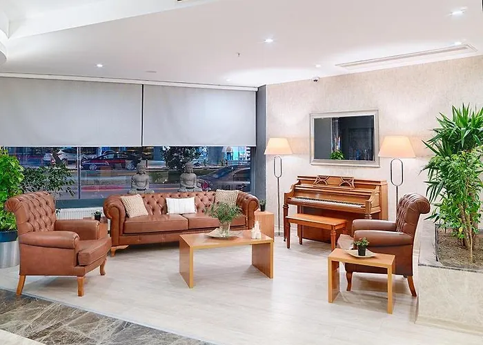 Hotel Kordon Pasaport 4*