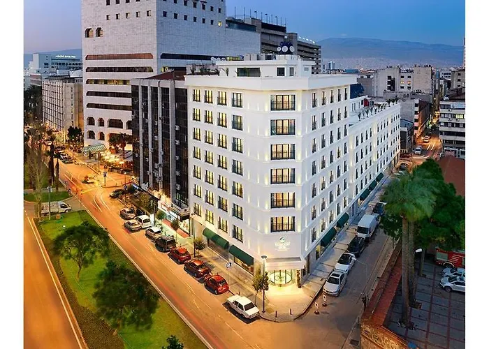 Kordon Pasaport 4* Измир