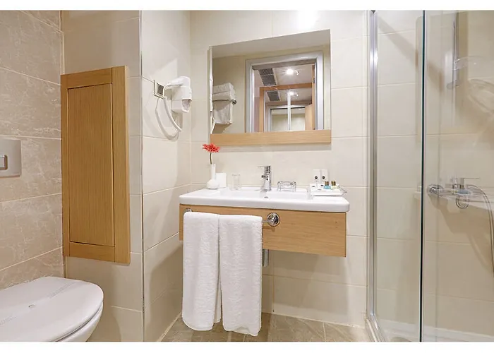 Kordon Pasaport Hotel İzmir