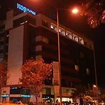 מלון Kordon Pasaport איזמיר