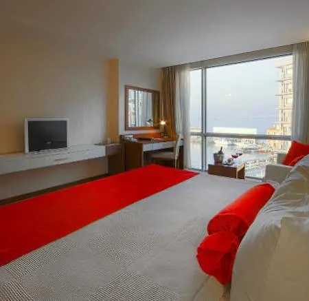 Kordon Pasaport Hotell Izmir
